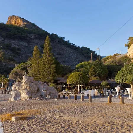 Casa Del Mar *